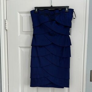 Elegant Blue Strapless Dress